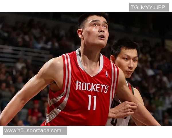 姚明重返休斯敦球迷期待他在主场揭幕战的精彩表现